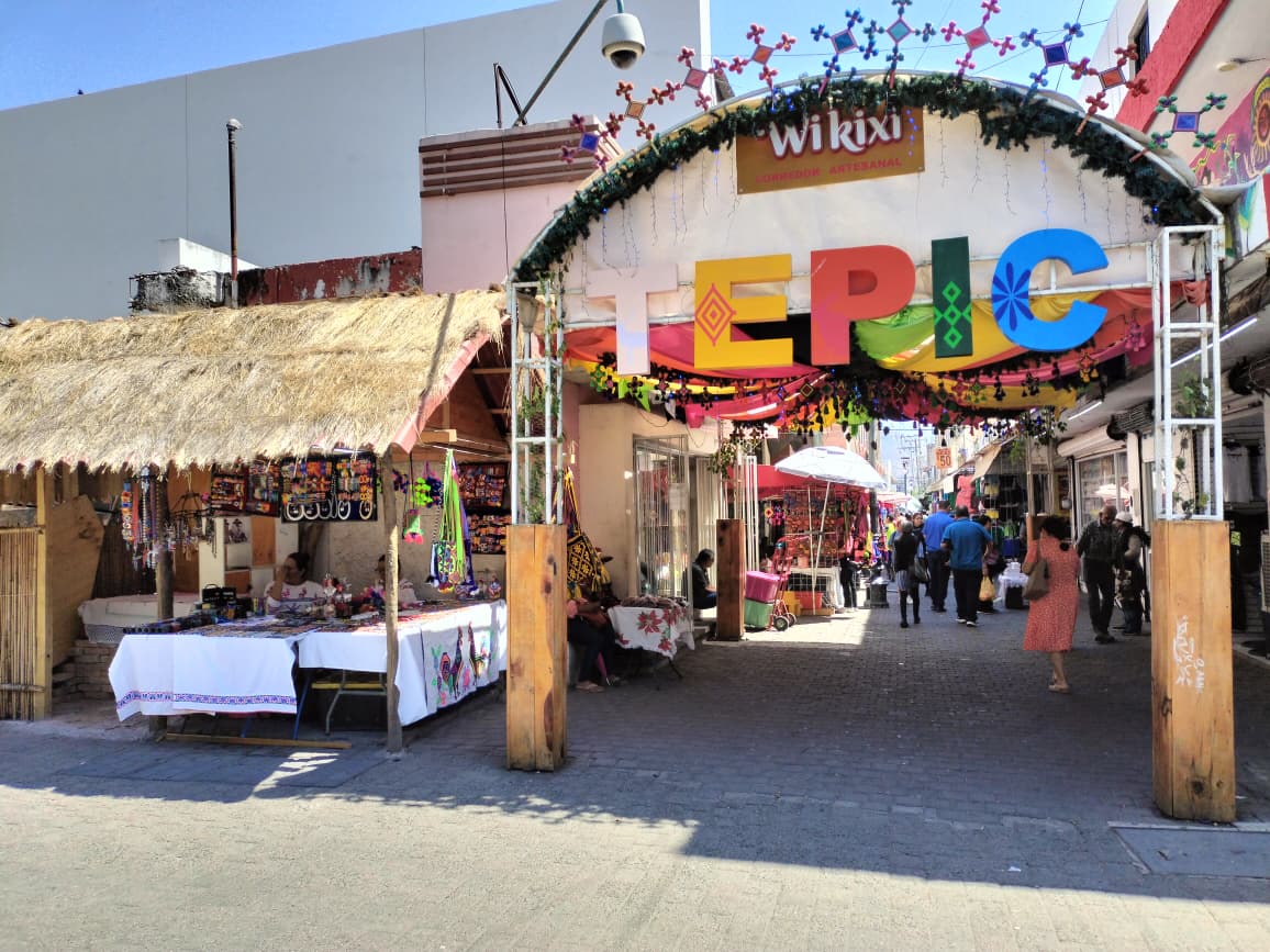 Crisis en el Corredor Wikixi: Artesanos de Nayarit luchan contra las bajas ventas y la imitación extranjera