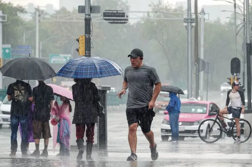 ¡Saquen el paraguas! Pronostican tormentas eléctricas y lluvias toda la semana en Nayarit